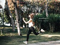 超火推特露出福利极品女神▌懂小姐 ▌最新作骆驼趾真空跑步 勾引路人情侣公测激战46P1V