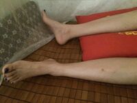 Gambar peribadi perempuan murahan kecil di rumah