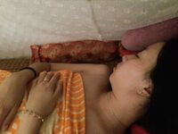 Gambar peribadi perempuan murahan kecil di rumah