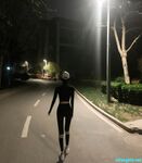 【极品土豪玩物】苗条身材长腿A4腰女神-济南95后『骚妻小野猫』被两猛男同啪啪疯狂3P齐操高清私拍91P 高清1440P版 (1)