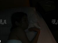 猥琐摄影师带小嫩模去香港拍写真 找机会下药迷翻带回酒店各种姿势啪啪啪