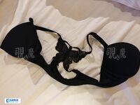 猥琐摄影师带小嫩模去香港拍写真 找机会下药迷翻带回酒店各种姿势啪啪啪