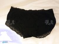 猥琐摄影师带小嫩模去香港拍写真 找机会下药迷翻带回酒店各种姿势啪啪啪