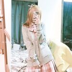 【超推荐❤️会所独家】超火推特女神〖小鹿酱〗最新私拍超大尺度 小美鲍超水嫩 美乳战嫩穴 高清私拍59P 高清720P版