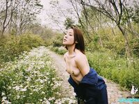 Ang modelong Shanghai ng Queen's Queen ni Uncle Wang Dongdou na si Ada ay isang malakihang koleksyon