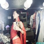 Ang modelong Shanghai ng Queen's Queen ni Uncle Wang Dongdou na si Ada ay isang malakihang koleksyon