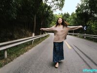 Ang modelong Shanghai ng Queen's Queen ni Uncle Wang Dongdou na si Ada ay isang malakihang koleksyon