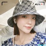 Ang modelong Shanghai ng Queen's Queen ni Uncle Wang Dongdou na si Ada ay isang malakihang koleksyon