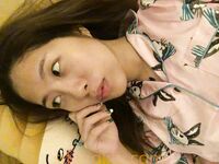 最新破解良家小媳婦沒有男人，自己在家自慰