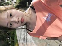 最新破解良家小媳婦沒有男人，自己在家自慰