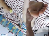 【真实灌醉】迷玩COSPLAY的社团气质小美女，极品大长腿