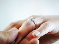 韩国小母狗『B5rass』重口调教 拳头塞逼 扩肛训练 裸体夜行 深喉啪啪