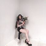 推特女神记录从学生时代到怀孕生孩子全蜕变 孕期下海卖奶水 快递直接躺在怀里喝的那种