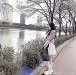 推特女神记录从学生时代到怀孕生孩子全蜕变 孕期下海卖奶水 快递直接躺在怀里喝的那种