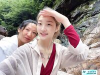 上海富家千金遭前任曝光大量性愛生活照流出 深喉吃屌淫靡喘息 反差婊聽到要肏穴瞬間興奮