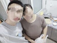 Haijiao 지역 사회에서 가장 나쁜 근친상간 신인 Feng Hua Xueyue는 그녀의 형제와 어머니를 박고 아들에게 어머니를 세게 박아달라고 계속 요구했습니다. 그녀는 죽을 때까지 참을 수 없었습니다.