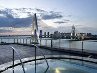 การถ่ายภาพ Dawei - เรื่องราวของอาจารย์ Jiayin และนางแบบแสนสวยและมีมูลค่าสูงของเขา เขาฝึกให้พวกเขาเชื่อฟังทีละคน และเปลี่ยนเพศไปทีละวัน