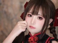 เทพธิดาแห่งอุตสาหกรรม ACG ระดับไฮเอนด์สาวร้อน ▌Meow Xiaoji▌ความสนใจแบบคลาสสิก "ผ่านกระจกมอง" ถุงน่องสีดำที่ยังไม่บรรลุนิติภาวะชื่นชม BB เล็กน้อย