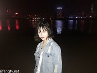 百度云泄密流出视图安徽合肥十七中高二二班“鲁艺凡”男友调教骚母狗日常多种场景情趣酒店，水疗中心