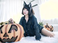 Dewi berpayudara besar "Ruru" ialah pelekat tanpa payudara pertama yang menembusi saiz penyihir warna eksklusif eksklusif Halloween definisi tinggi super tembus pandang