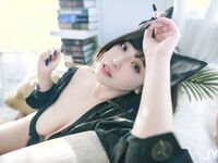 Dewi berpayudara besar "Ruru" ialah pelekat tanpa payudara pertama yang menembusi saiz penyihir warna eksklusif eksklusif Halloween definisi tinggi super tembus pandang