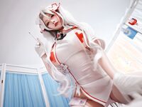 Bunny to WeChat circle collection