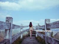 Internal model group various masters share exposure selfie collection white tiger force slim young girl exhibition center fully exposed bravely into the men's toilet