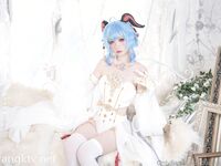 推特57万粉网红女神『一只云烧』最新OF订阅私拍童颜巨乳各式COS极度魅惑高清