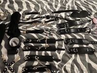 本物の高級お嬢様たちの不健康な私生活が暴露され、辺境の緑茶ビッチの対照的な一面がわかります。