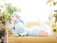 推特萝莉女神『落落Raku』超大尺度COS动漫私拍《淫欲女皇》超美诱惑 