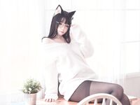 推特萝莉女神『落落Raku』超大尺度COS动漫私拍《淫欲女皇》超美诱惑 