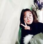 私房一月最新流出『魔手外购』极品厕拍《艺校极品学生妹》(同学)4 大尺度挑逗撩骚超水灵2