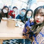 私房一月最新流出『魔手外购』极品厕拍《艺校极品学生妹》(同学)4 大尺度挑逗撩骚超水灵2