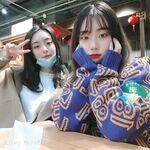 私房一月最新流出『魔手外购』极品厕拍《艺校极品学生妹》(同学)4 大尺度挑逗撩骚超水灵2