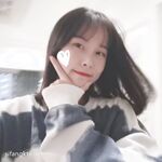 私房一月最新流出『魔手外购』极品厕拍《艺校极品学生妹》(同学)4 大尺度挑逗撩骚超水灵2