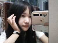 私房一月最新流出『魔手外购』极品厕拍《艺校极品学生妹》(同学)4 大尺度挑逗撩骚超水灵2