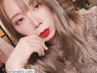 เพื่อนร่วมชั้นเสี่ยวชิงถูกแฟนเก่าของเธอตอบโต้