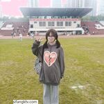 เพื่อนร่วมชั้นเสี่ยวชิงถูกแฟนเก่าของเธอตอบโต้