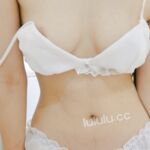 蕾丝少女内衣