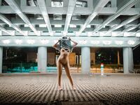 Youmiaojiang - เทพธิดาฮ่องกงเปิดเผยอย่างสมบูรณ์แบบในตอนกลางคืน