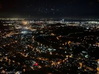 推特上海乾練短發氣質美女姐姐【未央】收費群福利~騷婊無時無刻不在放騷~紫薇噴水露出百合超級帶感