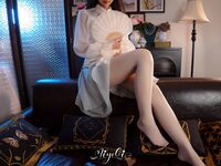 铃木美咲-浮世花香隐上卷