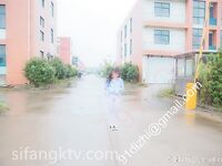 在男生宿舍对面真空外露被监控看光