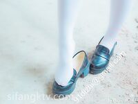 在男生宿舍对面真空外露被监控看光