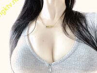 85萬粉肥臀女神 俏妞 VIP視圖