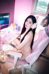 Popular Internet celebrity beauty [Jin Timo] Former professional player WE brother-in-law, former slutty e-sports wife, lustful private photos of round honey breasts, attractive breasts, tight white tiger holes, the former brother-in-law couldn't bear
