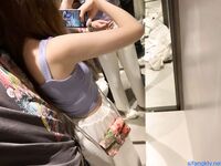 Dewi selebriti internet yang tampan, susuk tubuh dan perangai [Always behind your back TK] menunjukkan wajahnya dalam penggambaran peribadi yang lucah