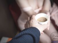 10月最新韩国嫩模【Yeha】第234号作品-KTV应召女郎，含附VIP自慰视频！脸蛋儿非常甜美可人儿！挺拔美乳丰满翘臀！尤物