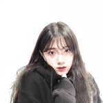 《精品泄密》被调教成小母狗的美女大学生「我家的狗说她很想见你,对的就是我」