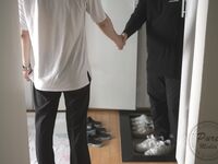 Hina 劲爆身材全裸精油究极色诱鲜嫩白虎鲍鱼毛孔都异常诱人精液浇淋淫靡胴体肉棒欲动血脉喷张